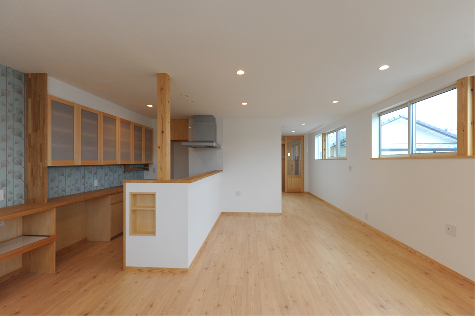 いわき家ナビ　小森工務店　まちなか3階建2世帯住宅